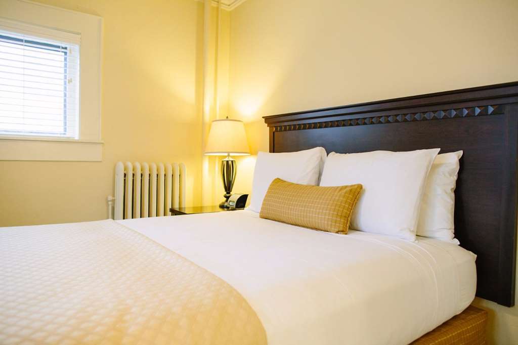 The Plaza Hotel - Milwaukee Bilik gambar